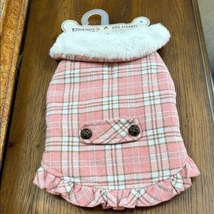Friends Pink Plaid Dog Coat. Sz S. Faux fur collar. Ruffle edge. Velcro closure.